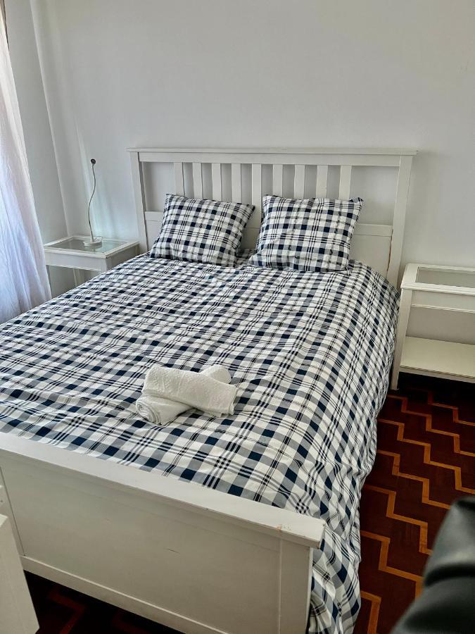 Alvidy Lägenhet Queluz Exteriör bild